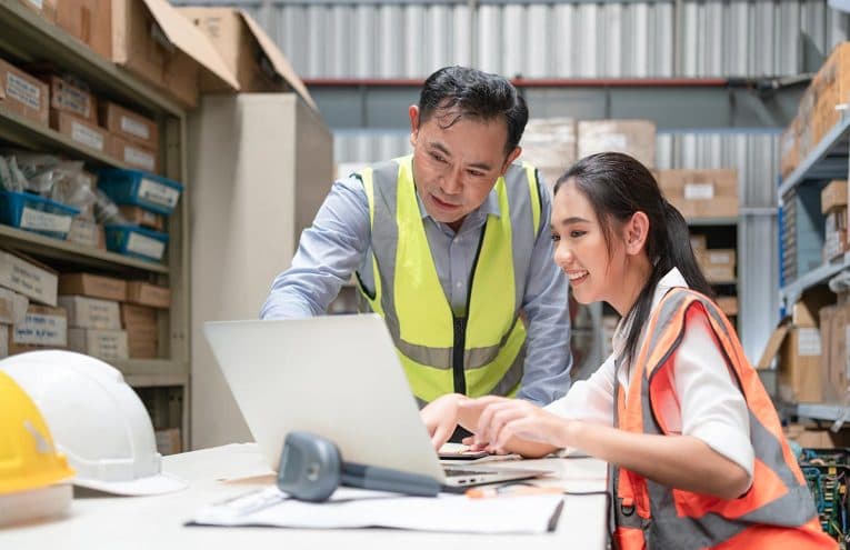 Industrial Packaging for Heavy Equipment: What Actually Protects Your Cargo